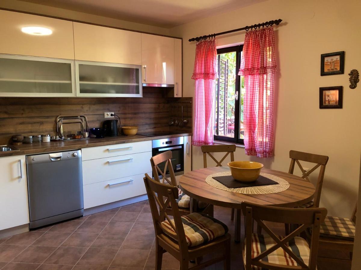 Holiday Home Andreja Malinska Exterior foto